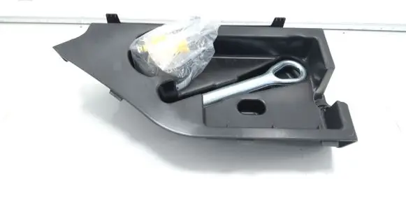 Mercedes-Benz B W246 W242 Tow bar set A2468900188