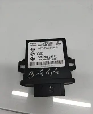 Volkswagen PASSAT B7 Light module LCM 5M0907357F 5WK50466 7201100015100