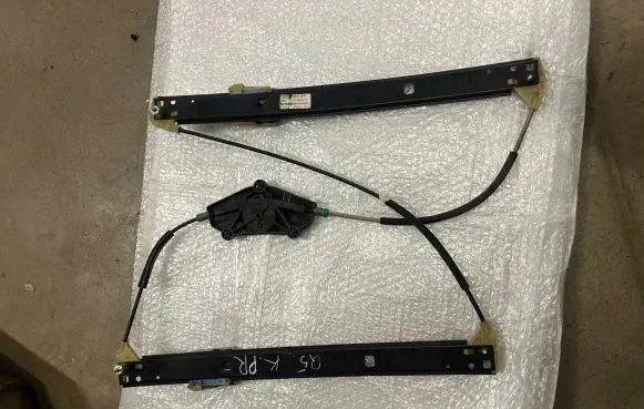 Audi Q5 SQ5 Front door electric window regulator 8R0837461G 8R0837461