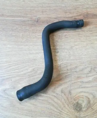 Volvo XC70 Engine coolant pipe/hose 08623819