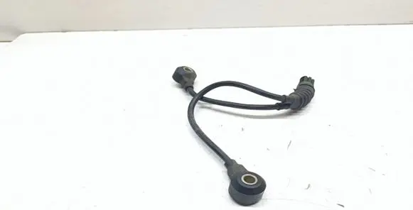BMW 3 E90 E91 Detonation knock sensor 7568422