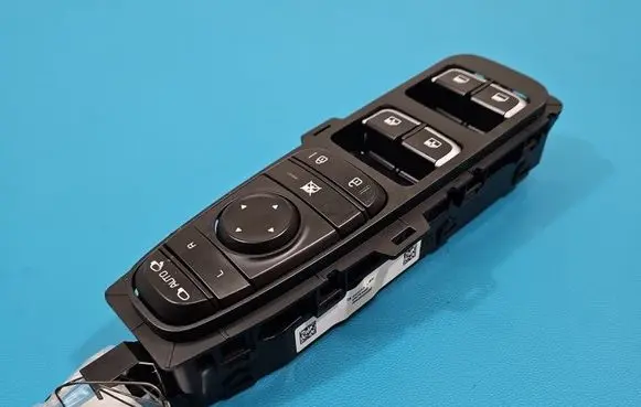 KIA Stinger Electric window control switch 93570J5000 IMPRK1521088