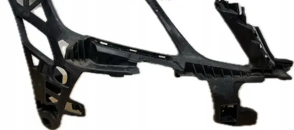 Mercedes-Benz E AMG W212 Front bumper mounting bracket A2128852265