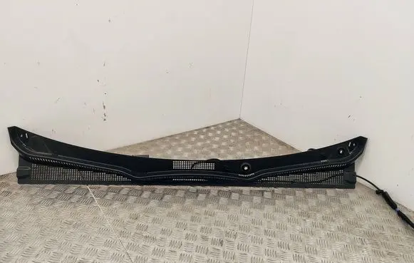 Renault Scenic E-Tech V Wiper trim 668122278R
