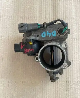 Toyota Avensis Verso Throttle valve 89672-21020