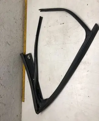 Ford Focus Other rear door trim element 4M51A254A41 S106A