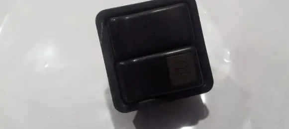 Fog light switch