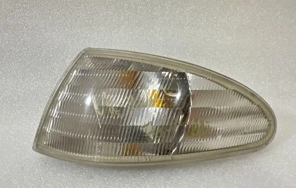 Ford Mondeo MK IV Front indicator light 93BG13369AB