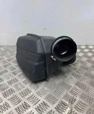 BMW 3 G20 G21 Intake resonator 