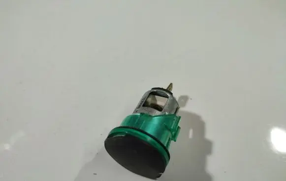 Jaguar X-Type Cigarette lighter 