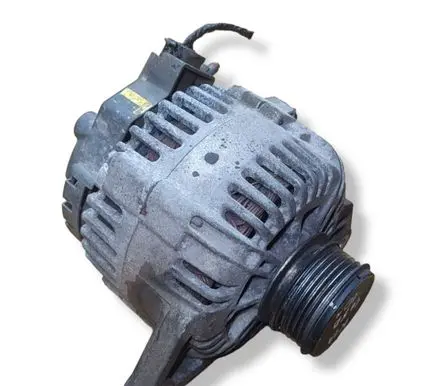 KIA Ceed Generator/alternator 373002A400 2607271