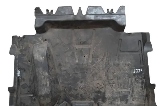 Jeep Grand Cherokee (WK) Engine splash shield/under tray 55197175AA