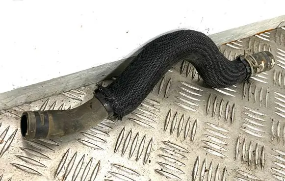 Chevrolet Volt I Engine coolant pipe/hose
