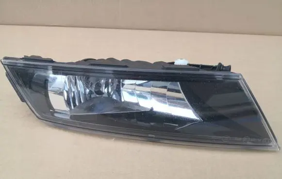 Skoda Superb B8 (3V) Front fog light 3V0941699