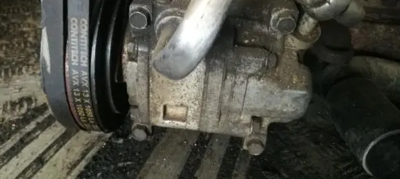 Mazda 323 F Air conditioning (A/C) compressor (pump)