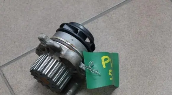 Volkswagen Crafter Water pump