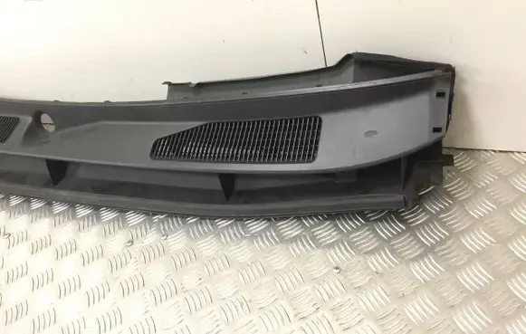 Toyota Land Cruiser (J150) Wiper trim 5578460070 5570860151