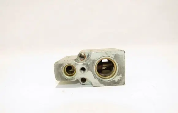 Air conditioning (A/C) expansion valve