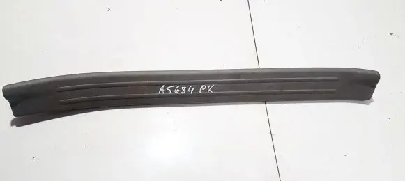 Front sill trim cover