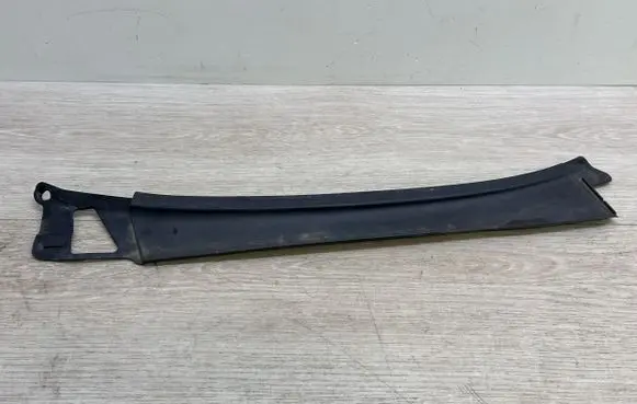Porsche Panamera (970) Fender end trim 97050471100