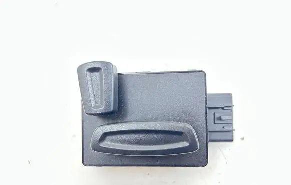 Ford Mondeo MK IV Seat control switch 6M2T14A701BA
