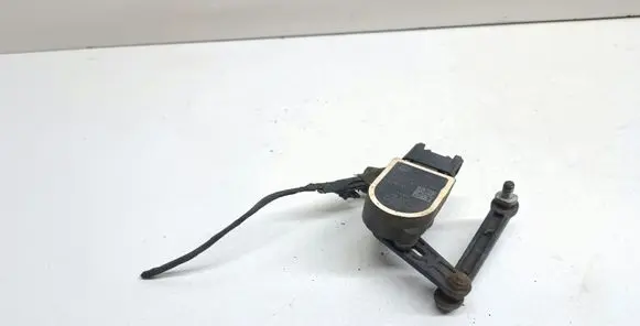BMW 6 F12 F13 Headlight/headlamp level sensor 6784075 37146784075