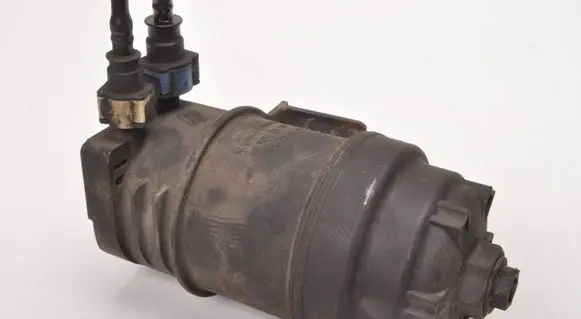 Volvo V70 Fuel filter housing 30792305