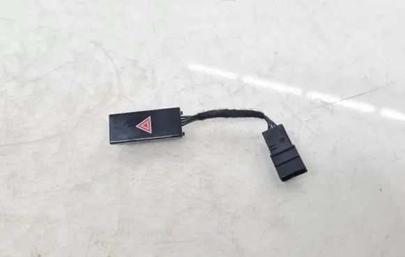 Porsche Taycan 9J1 Hazard light switch 9J1953509C