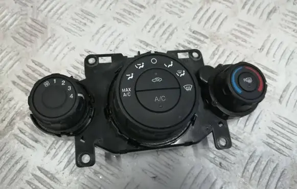Ford Fiesta Climate control unit D2BT19980AE 160112081936