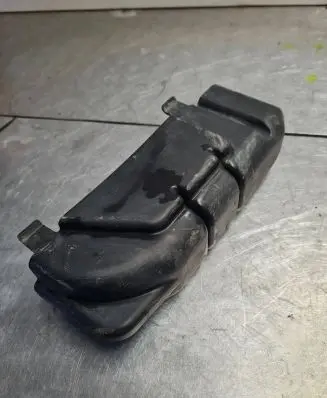 Volkswagen Transporter - Caravelle T4 Other engine bay part 701905399B