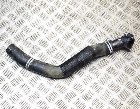 Chevrolet Camaro Engine coolant pipe/hose 23104587