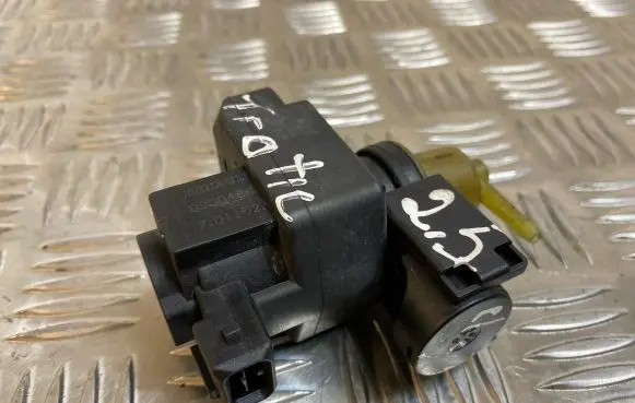 Renault Trafic II (X83) Turbo solenoid valve 8200486 701152