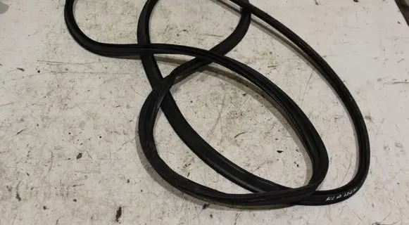 Subaru Legacy Rubber seal loading door LEGACYIV