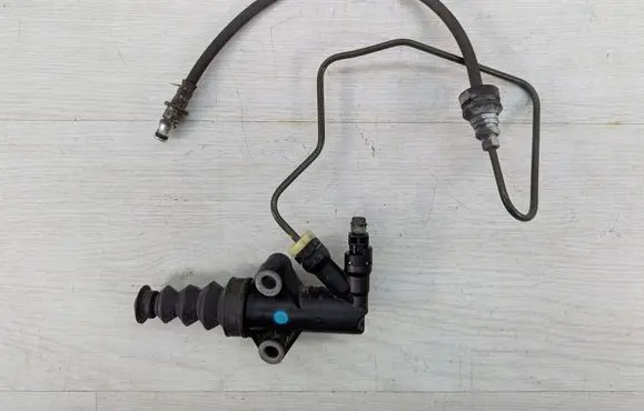 Mazda CX-5 II Clutch release bearing slave cylinder 130712CN