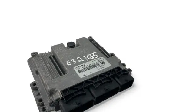 Renault Clio IV Engine control unit/module ECU 237106319R 0281032215