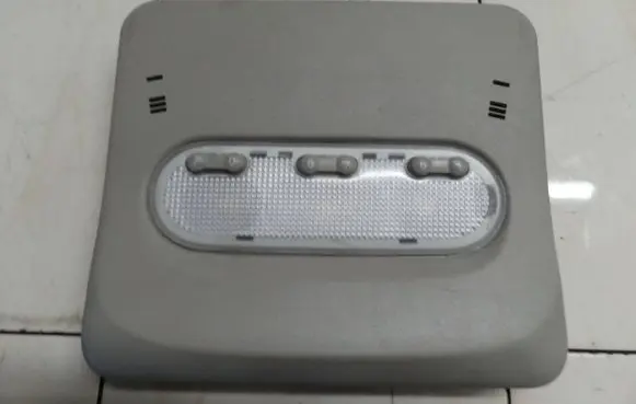 Nissan Qashqai Rear seat light