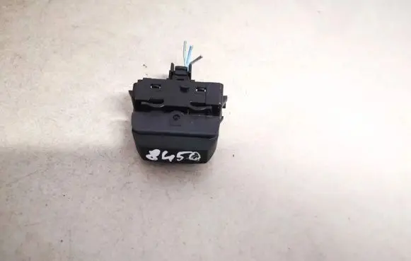 Traction control (ASR) switch