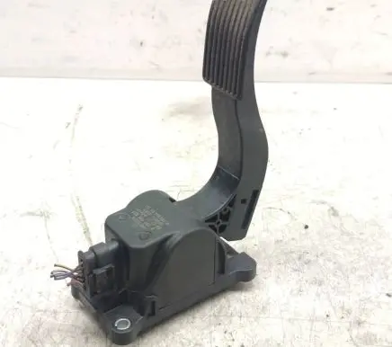Mercedes-Benz Sprinter W906 Accelerator throttle pedal A9063000404 ZGS006Q009 0280755023