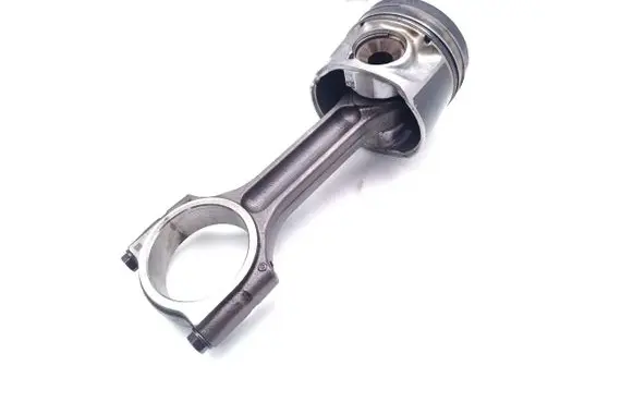 Nissan Navara D23 Piston with connecting rod YS23DDTT