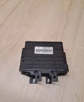 Volkswagen PASSAT B5 Gearbox control unit/module 01N927733DG 5WK33254K01