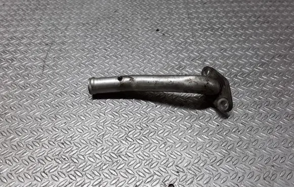 Coolant pipe/hose