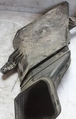 Audi A4 S4 B8 8K Air intake duct part 8R0129739A