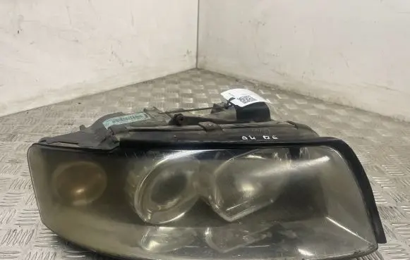 Audi A4 S4 B6 8E 8H Headlight/headlamp 8E0941004F
