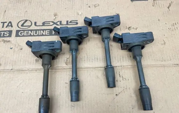 Toyota Prius (XW50) High voltage ignition coil 9091902272