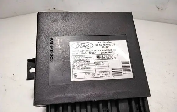 Ford Focus Comfort/convenience module 98AG15K600DB 5WK47230B