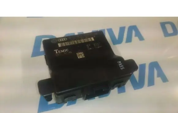Audi A3 S3 8P Other control units/modules 1K0907530D