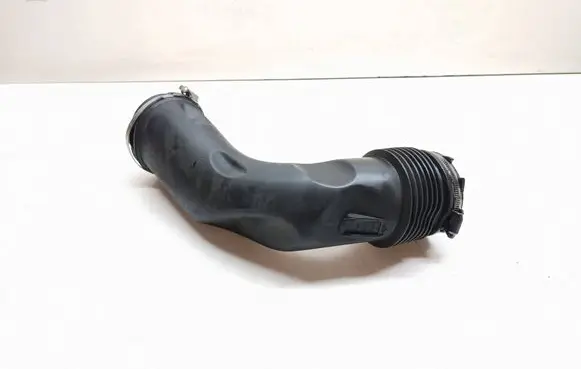 BMW 5 F10 F11 Intercooler hose/pipe 8514090 13718514090