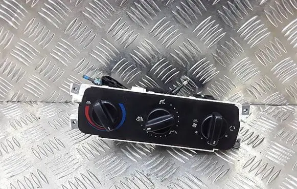 Ford Transit Climate control unit P6C1H18D451