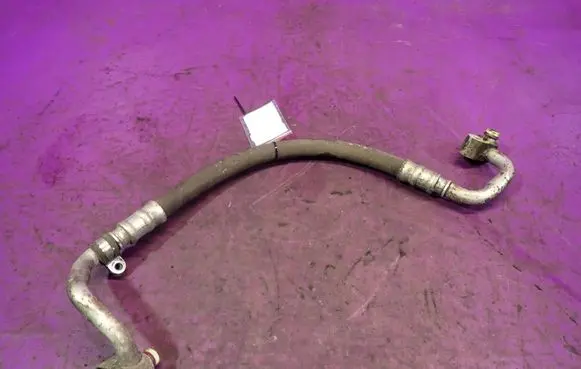 Skoda Octavia Mk2 (1Z) Air conditioning (A/C) pipe/hose 