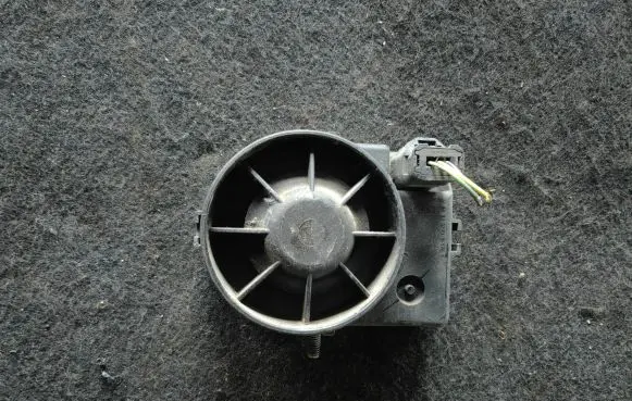 Peugeot 508 Alarm system siren 9666808580